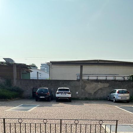 Bergamo Easy Airport Sleep&Fly Parking Daire Dış mekan fotoğraf